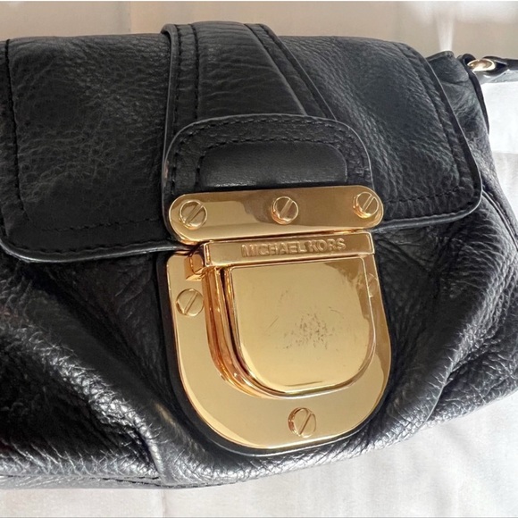 Michael Kors Black Crossbody Bag with Gold Clasp - Picture 13 of 15
